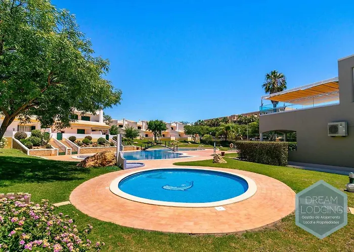 Rafaella 3 - Dream Villa